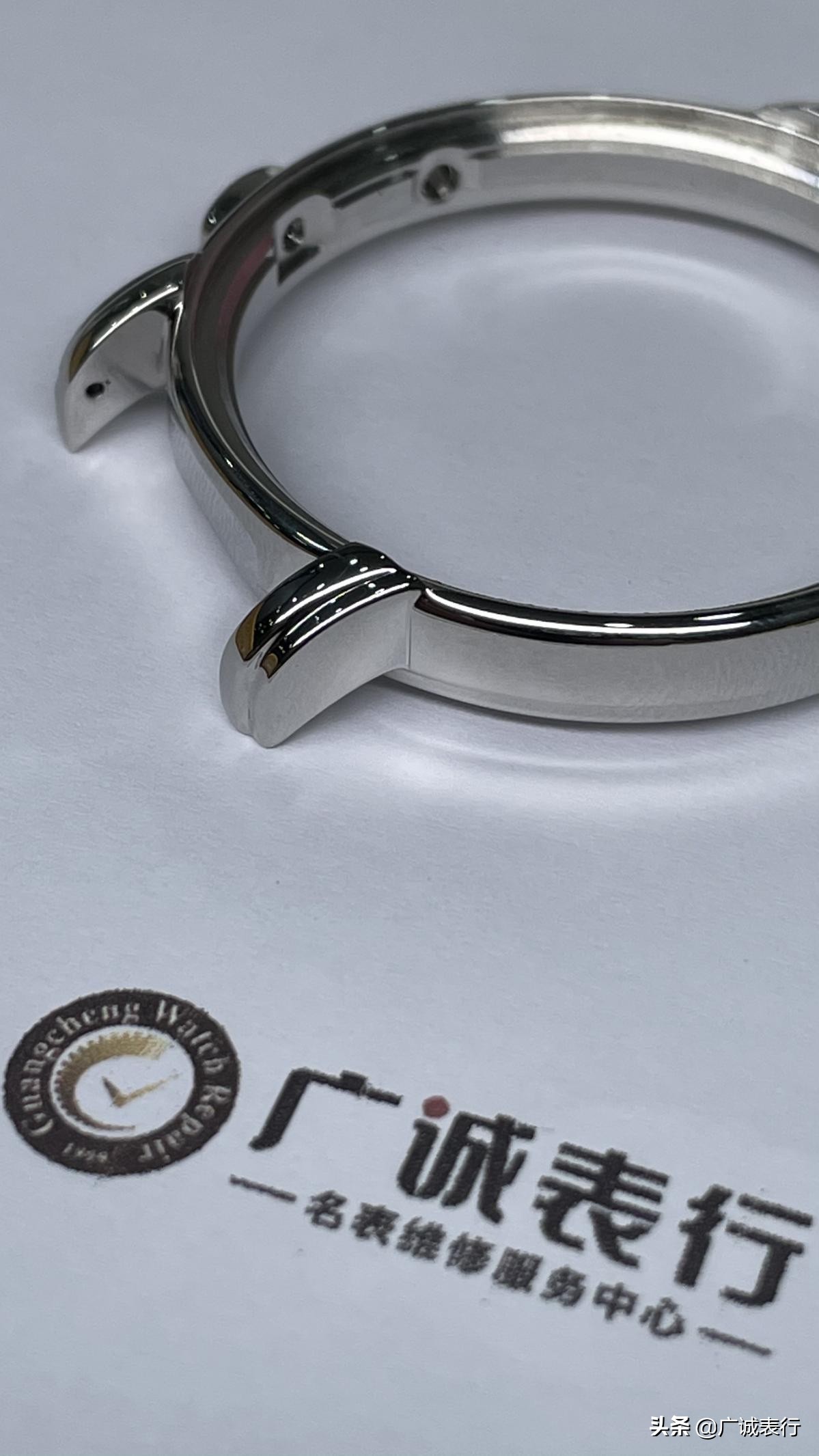 艾美匠心手表五针同轴,艾美匠心方轮腕表