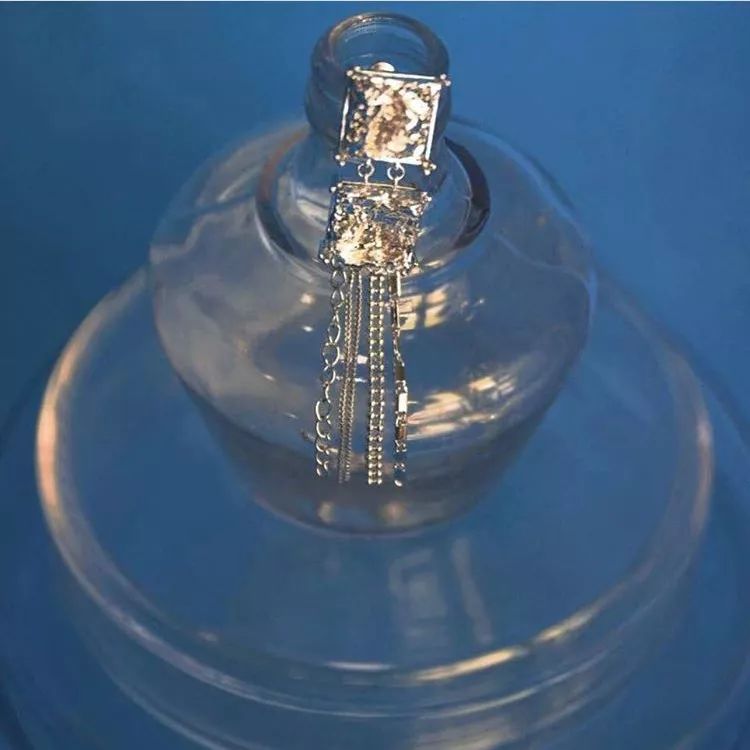 比起Ambush处了什么“对象”，我更关心这些小众配饰何时上新！