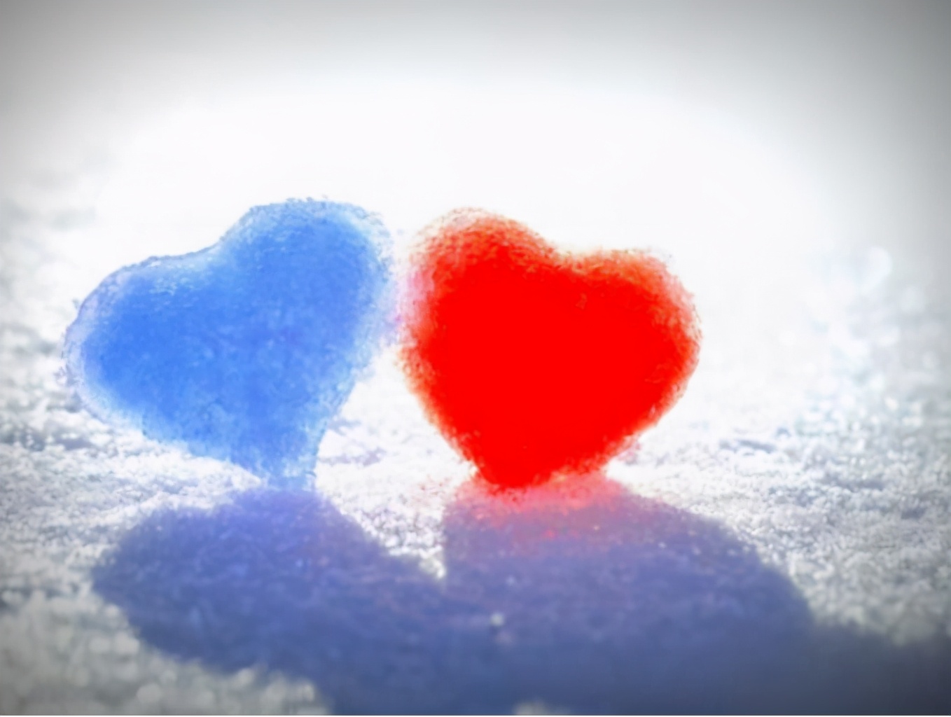 在一起三年他不爱我了怎么办,在一起三年感觉他越来越不在乎我