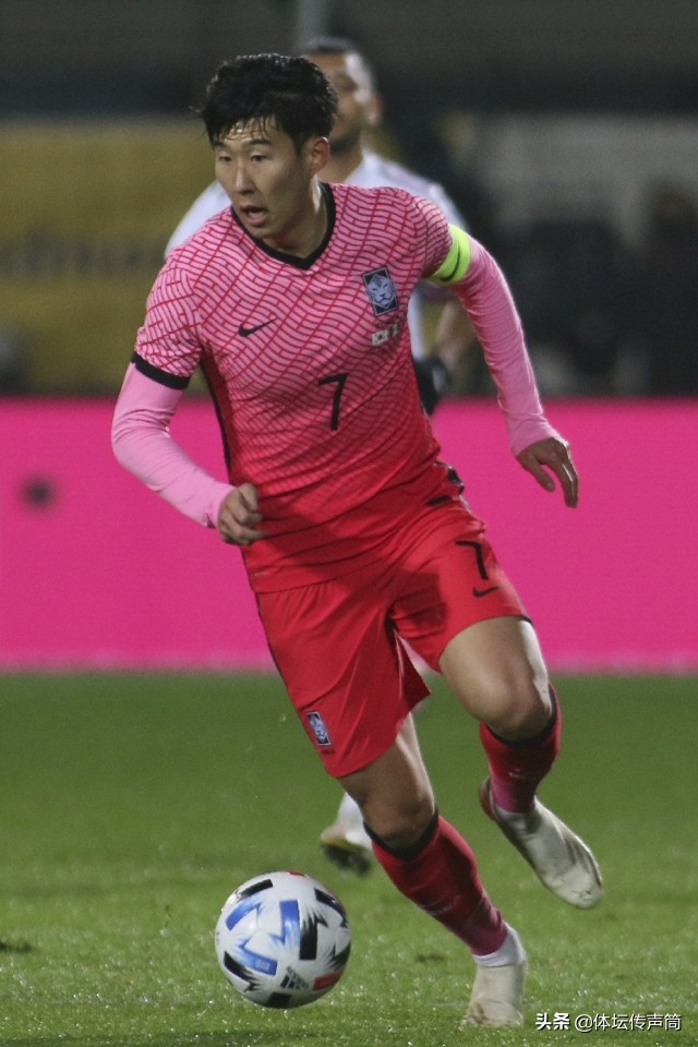 热刺球队抵达韩国,热刺包机