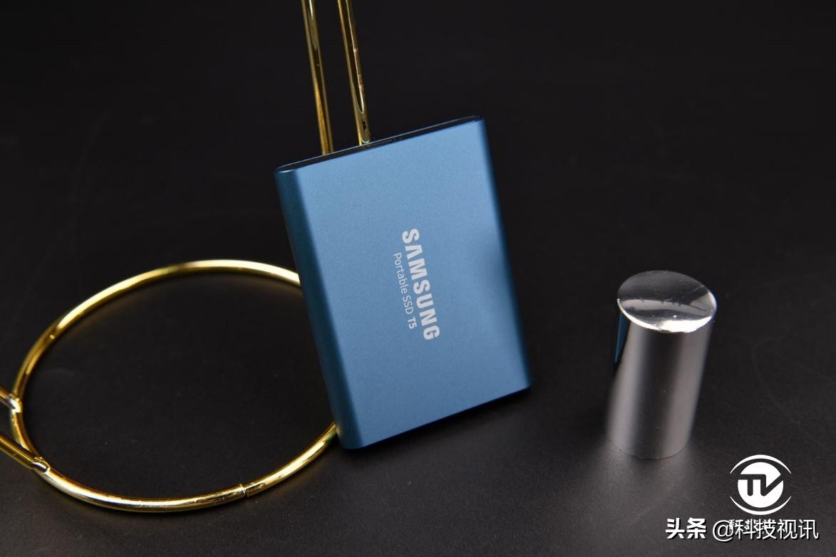 三星t5移动固态硬盘评测,三星t5固态硬盘使用教程