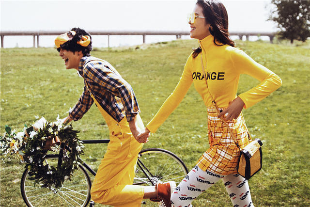 军人婚纱照风格推荐高级感,军人婚纱照四套衣服该怎么选风格