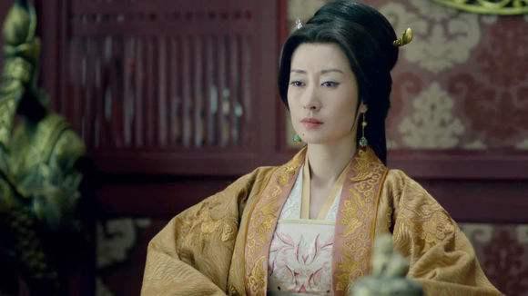 《做头》:不安分的女人才懂得打扮