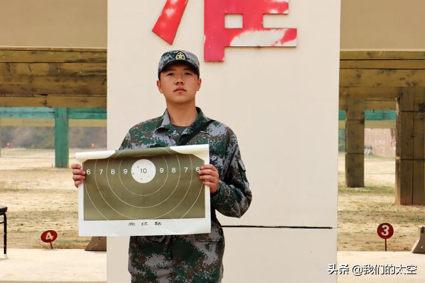 新学期家长看过来,新生宝宝照满月照