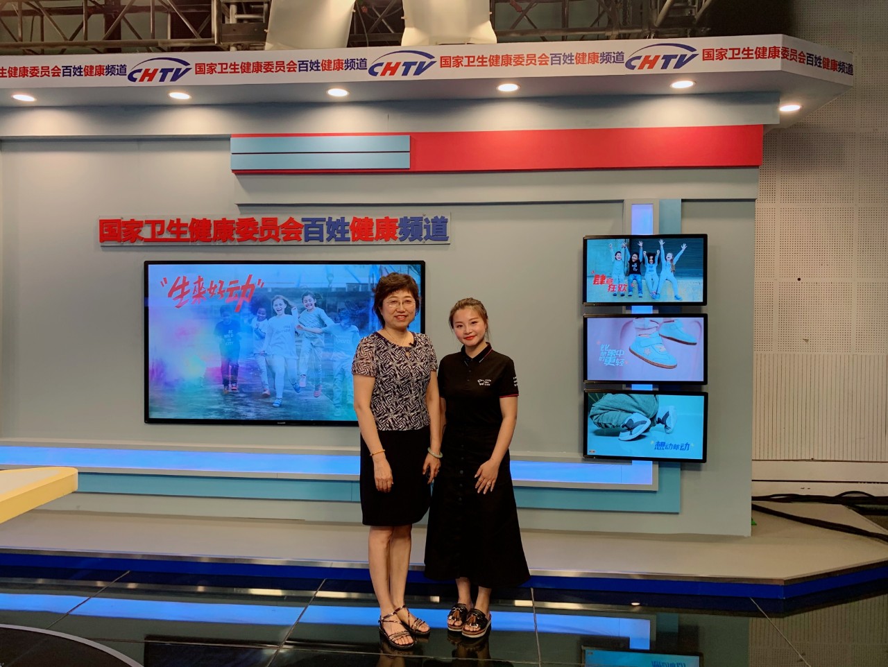 蓝格子德训鞋,质感最好的德训鞋