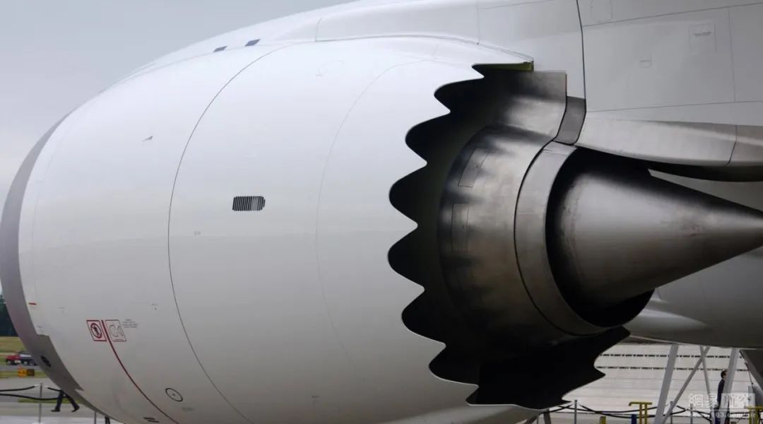 世界上第一架波音787,大型客机波音787垂直起飞