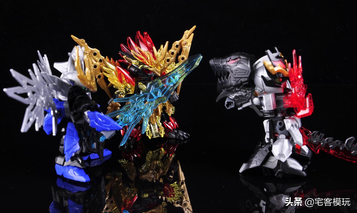 万代三国创杰传曹操飞翼,三国创杰传天霸曹操飞翼高达开箱