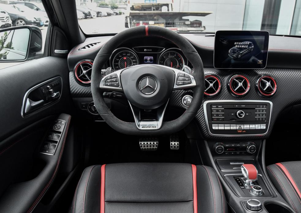 提速最快安全最高的两厢车,这款车7秒破百配四驱要火爆了