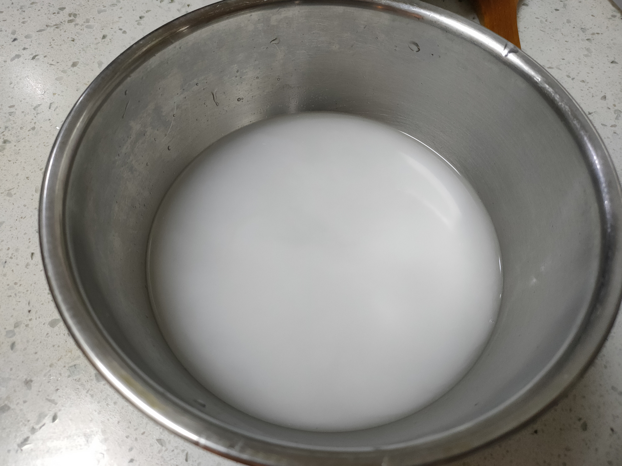 酵母油条膨松剂炸油条,炸油条的小窍门不用酵母粉