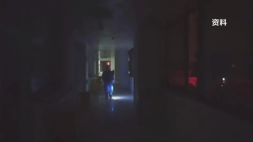 林静优雅仪态训练,林静眼部护理