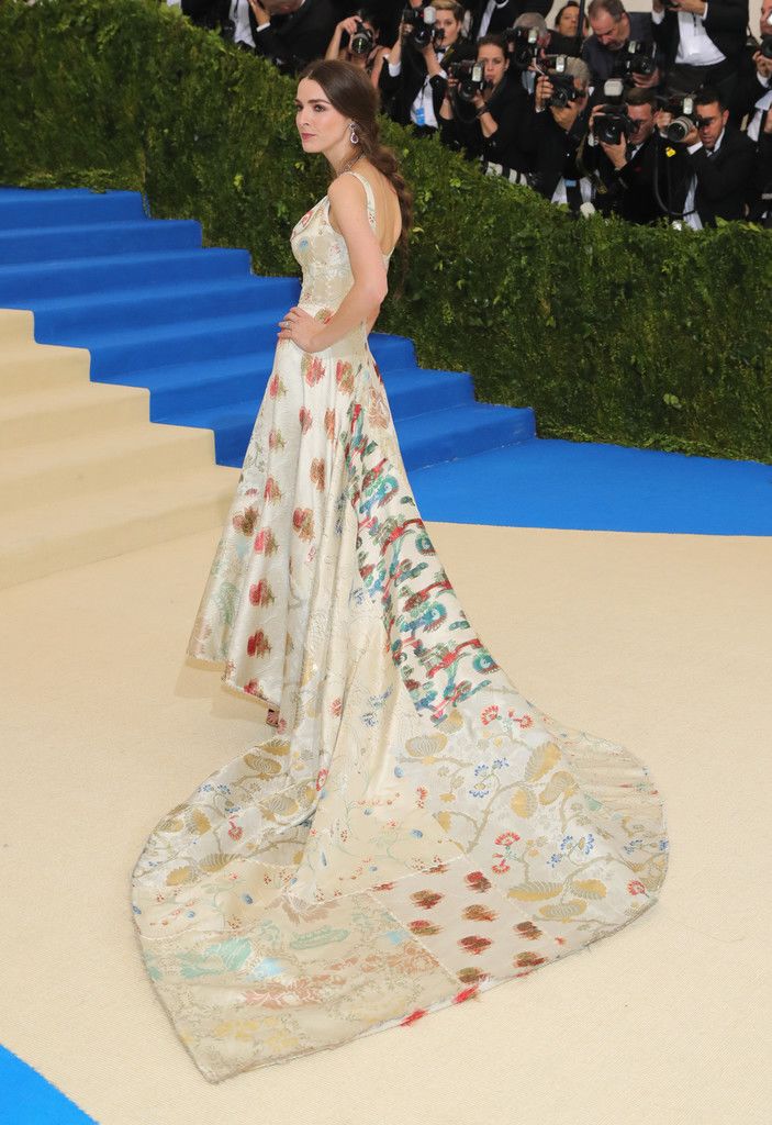 倪妮变美秘诀,倪妮美背杀教程