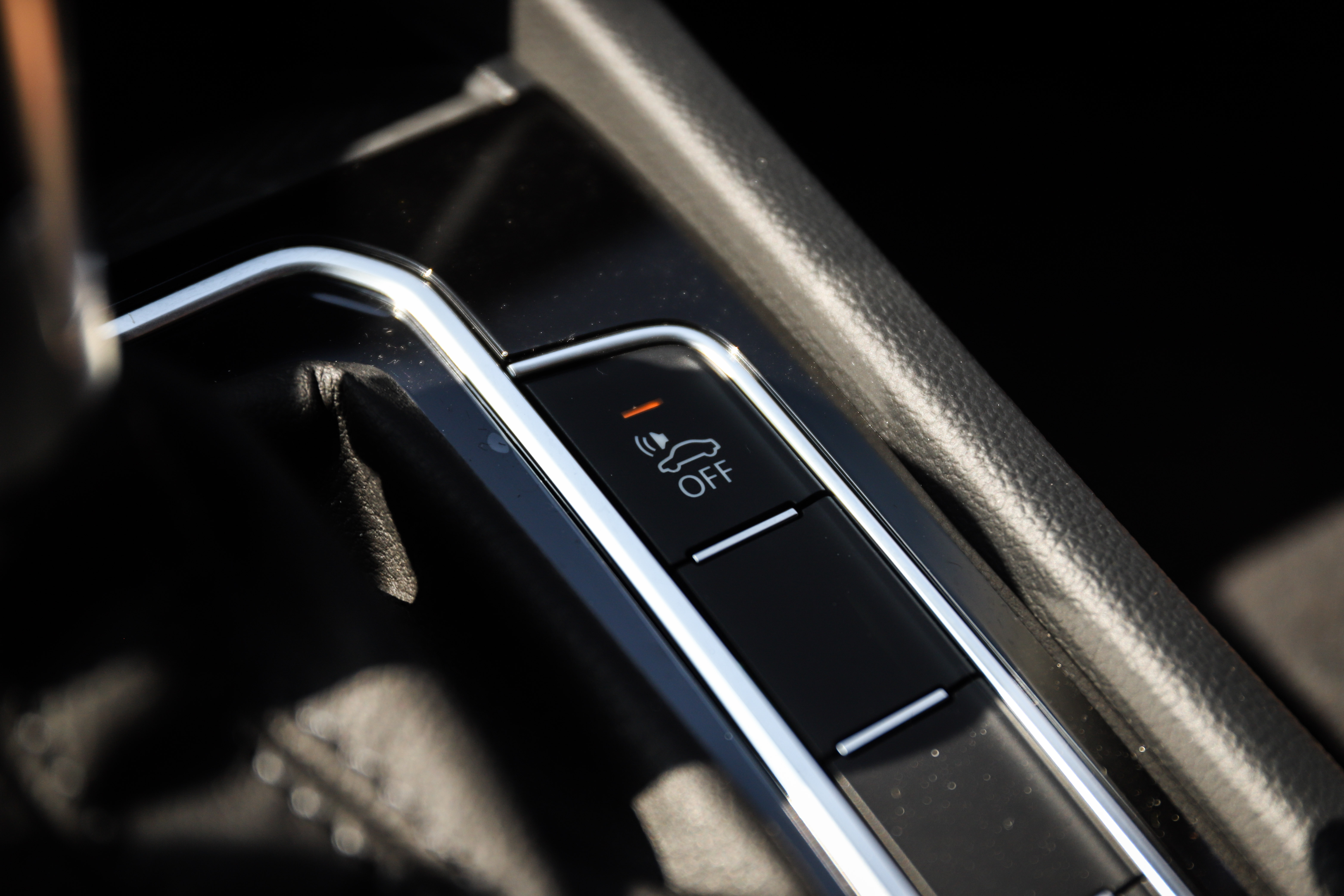 新款大众迈腾的真实油耗,18款迈腾油耗比原来高了