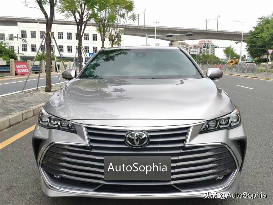 开着亚洲龙回家，感觉很不错