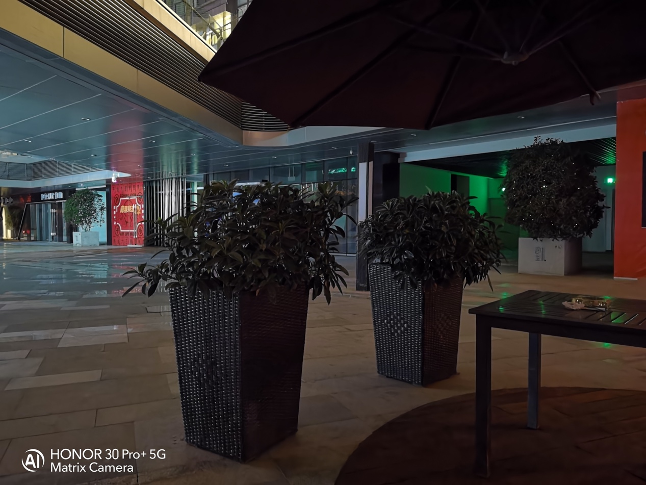 荣耀30pro+对比苹果11pro,荣耀30pro和苹果11视频对比图