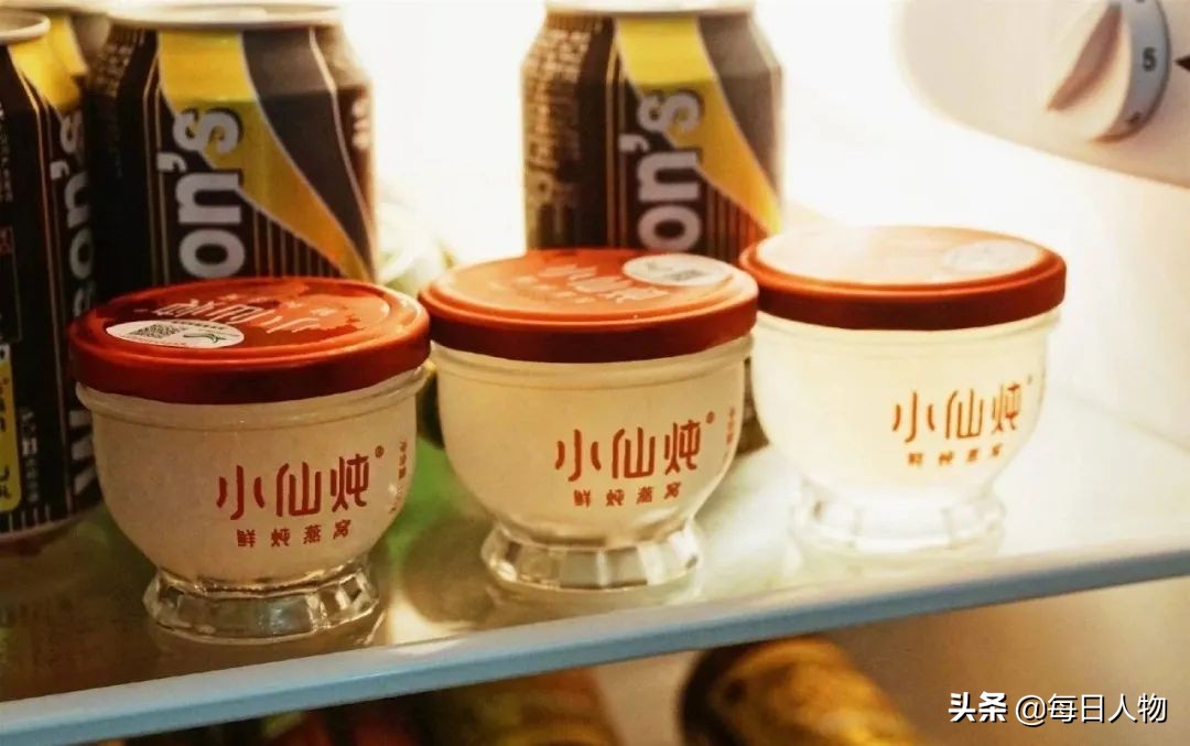 祛火、助眠、美容，这一届年轻人有多焦虑，燕窝就卖得有多疯狂