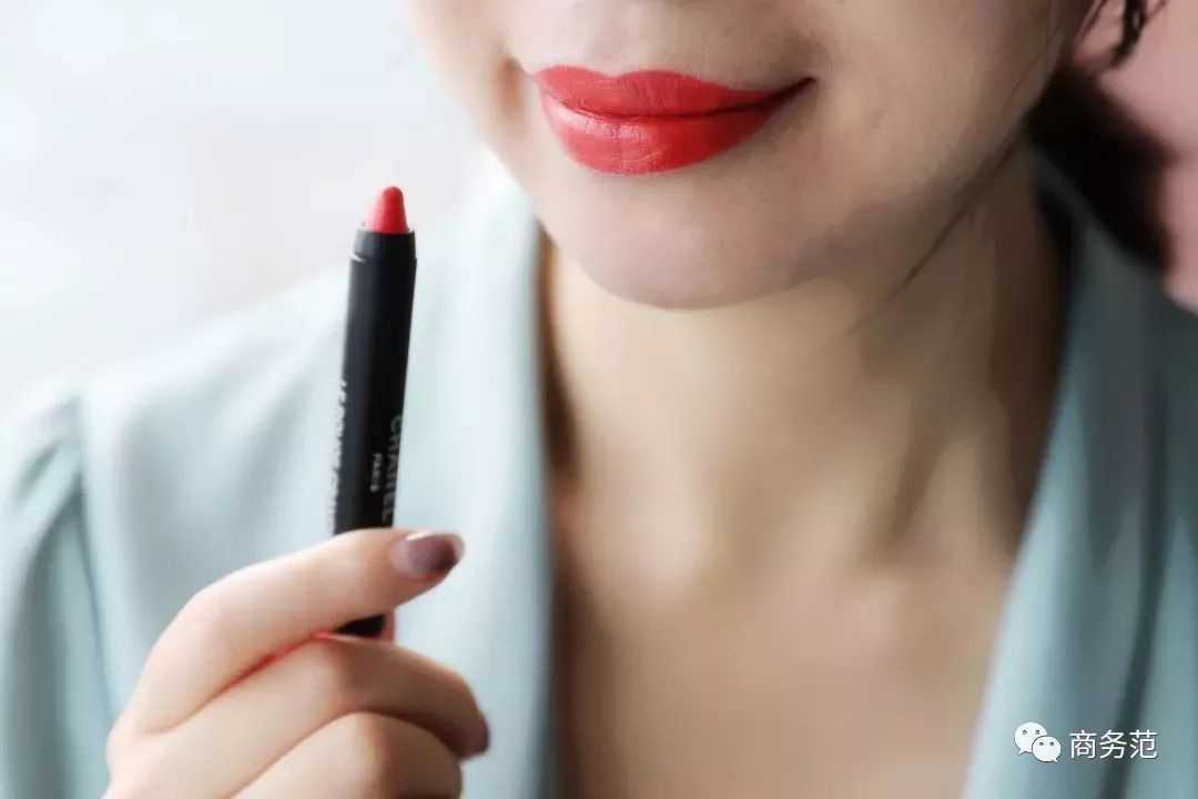 香奈儿美妆全线测评,香奈儿好用彩妆排名榜