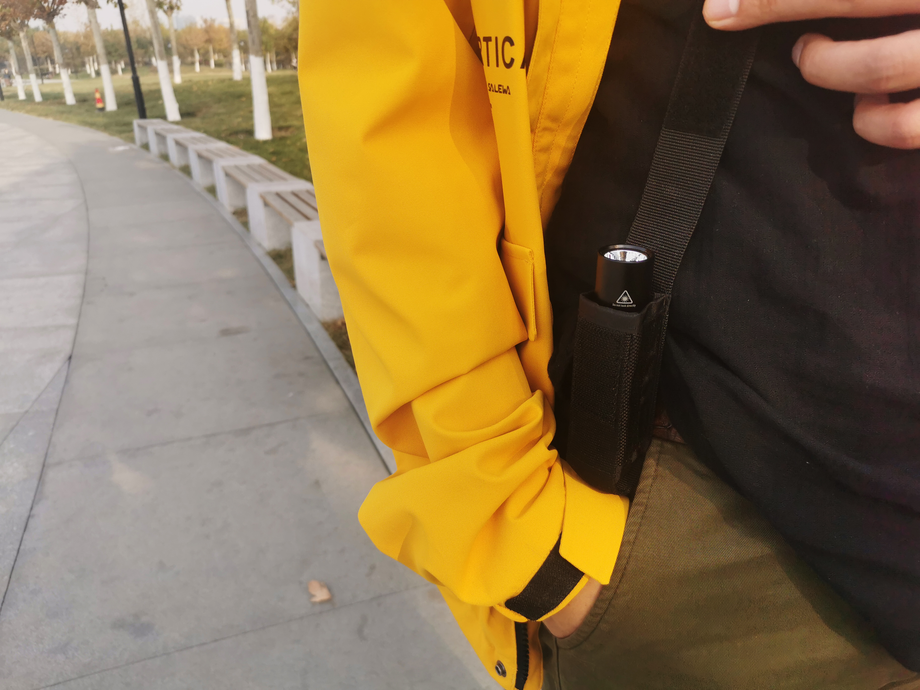 户外手电也能杀菌？FenixLD32手电化身成为抗疫EDC