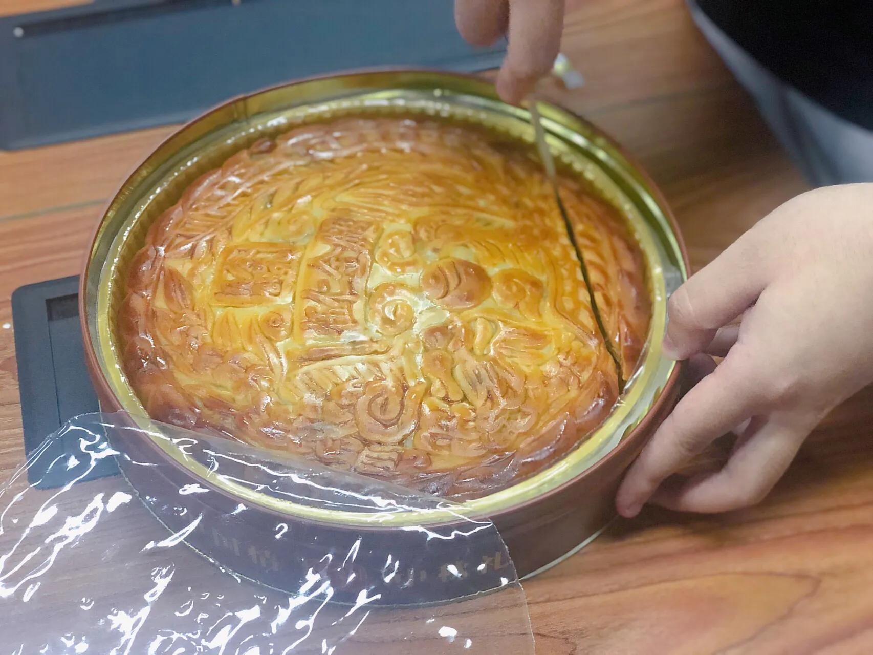 包装很好看的月饼,月饼包装的再好不如老式的好吃