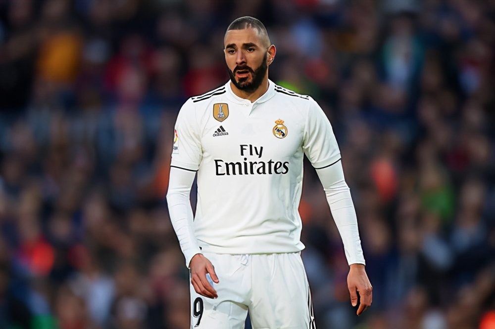 巴萨决定或解雇科曼,深度解析巴萨引援