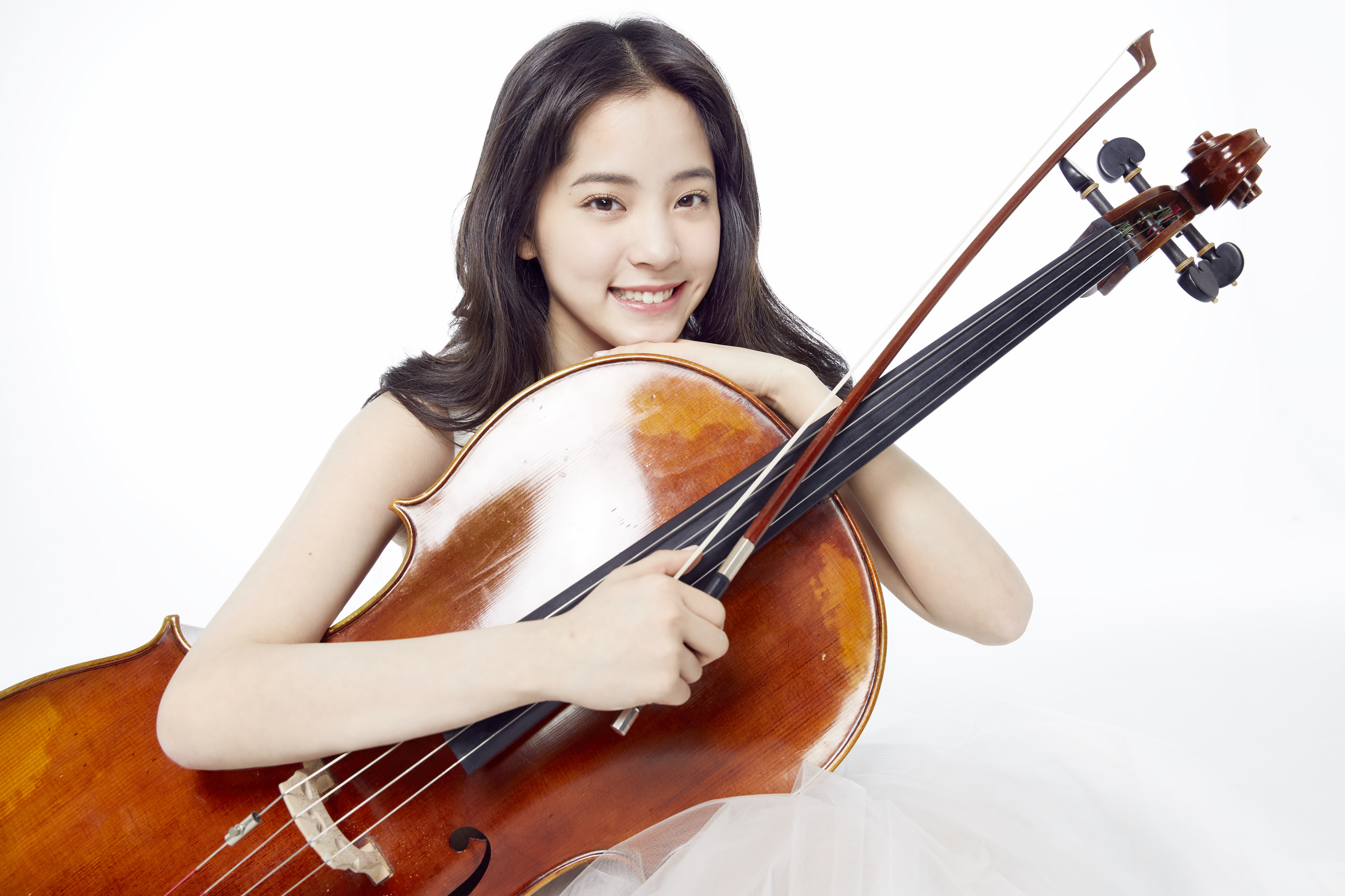 一味讨好别人不叫情商高的表现,情商高的人说话办事做人表现