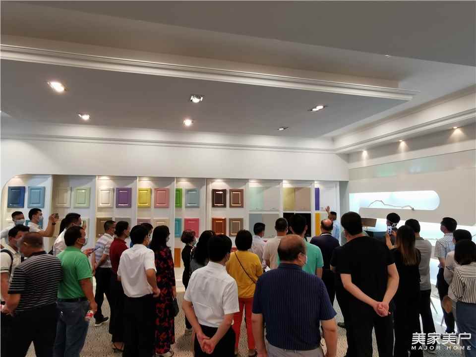 2024中国木门交流会,中国木门产品大会视频