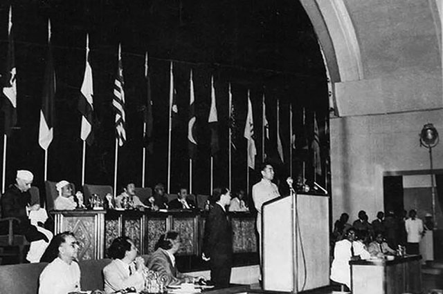 64年周总理访问突尼斯，突尼斯总统的发言，让全场氛围降至冰点