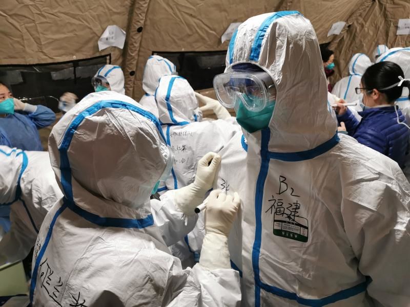 福建方舱医院进展,福建援沪医疗队进入方舱医院