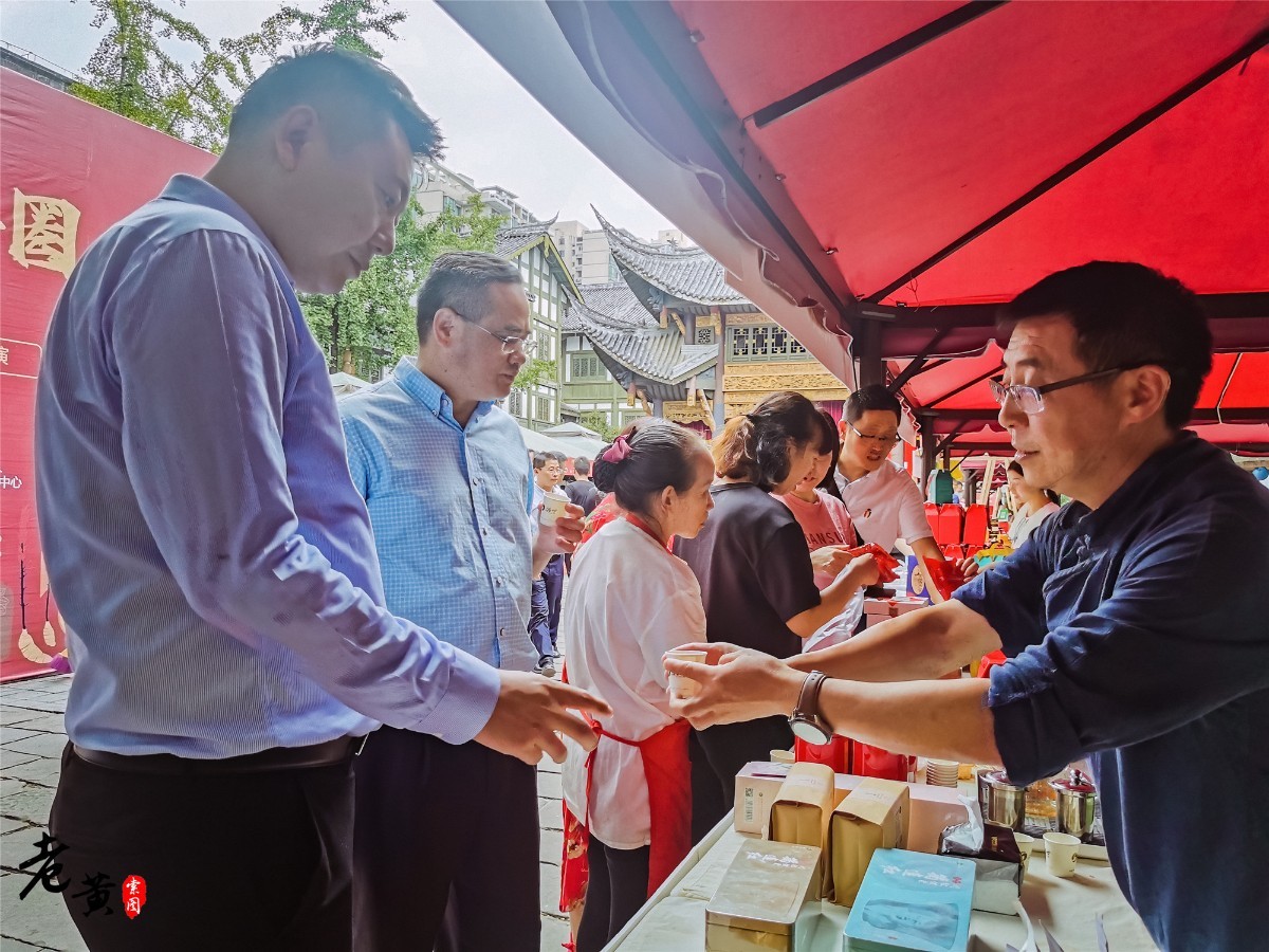 重庆南坪镇附近有什么好玩的,南坪附近好玩和美食的地方