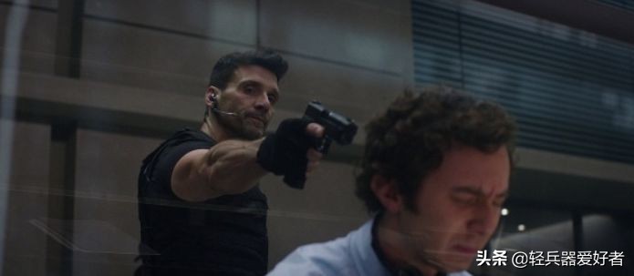 十款最受欢迎的枪械,老当益壮武器