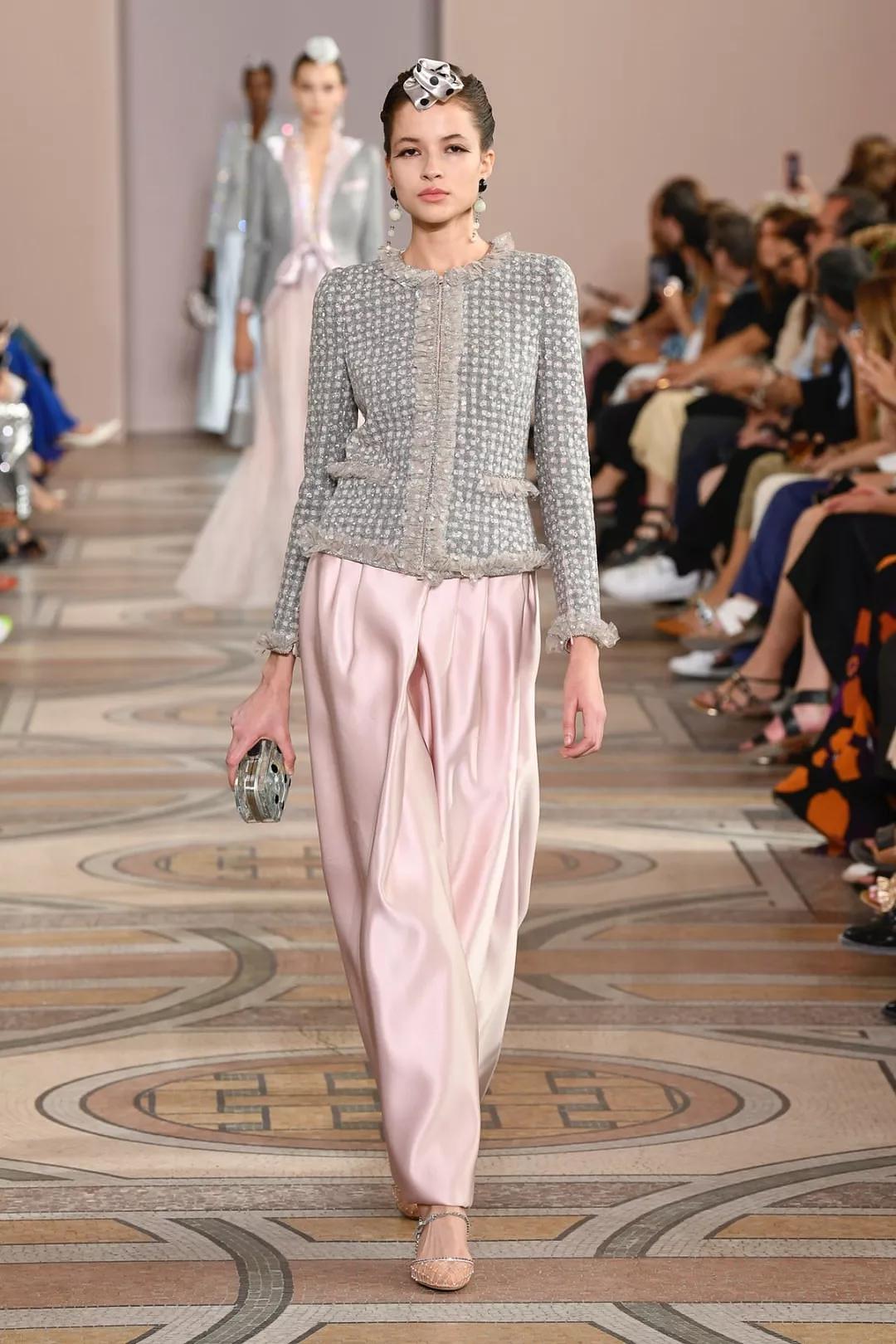 优雅不是炫耀,阿玛尼高定装