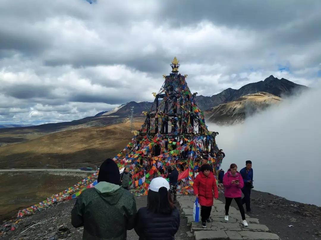 国庆旅游稻城亚丁自驾游最佳路线,国庆川西稻城亚丁风景区一日游