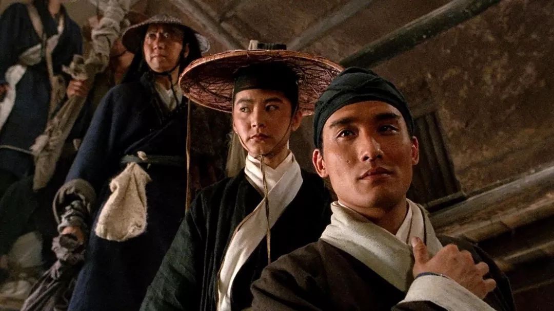 成龙周星驰历年电影票房对比,周星驰成龙票房对比