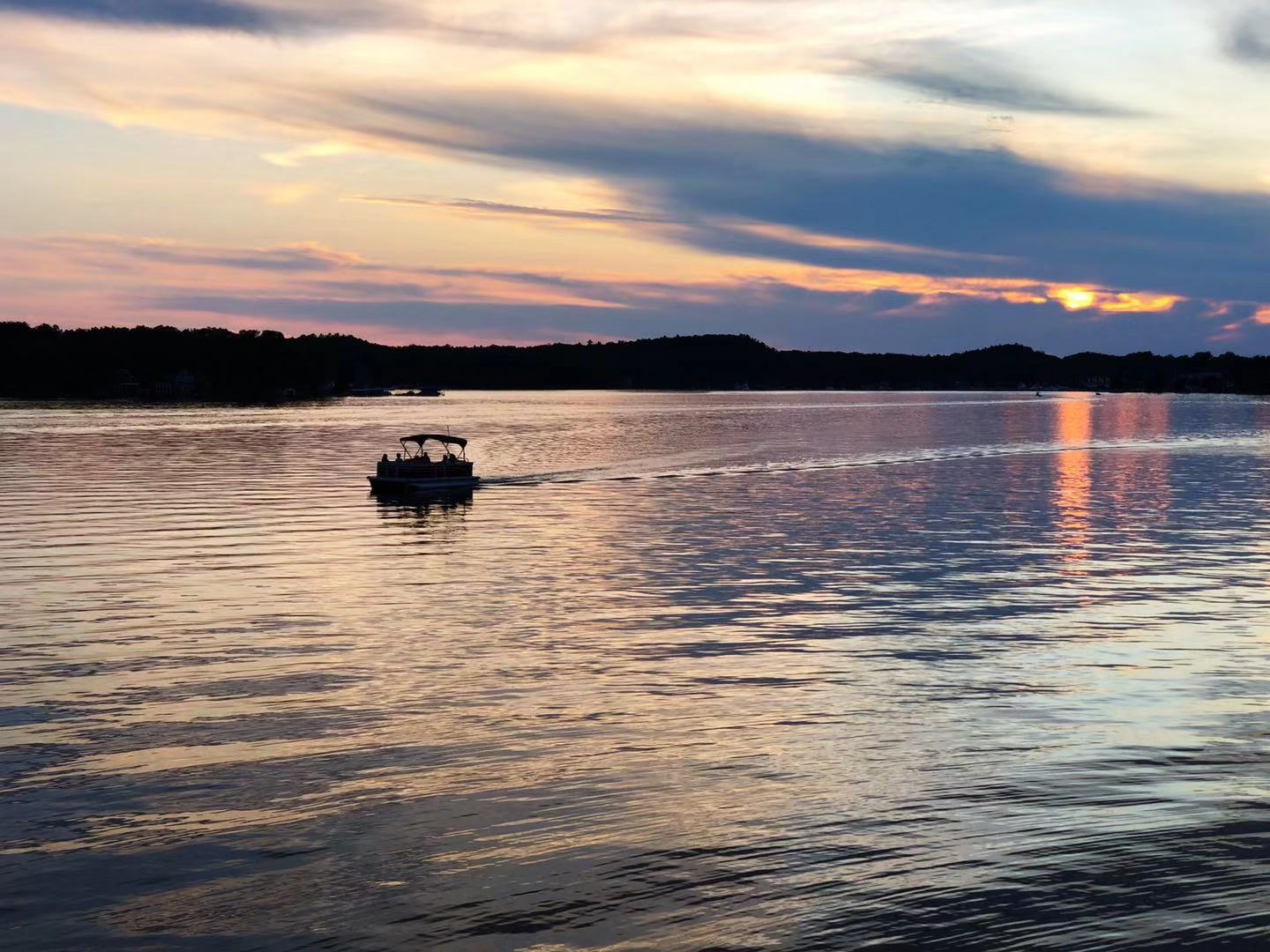 脑动静脉畸形什么位置风险小,脑动静脉血管畸形蛛网膜下腔出血