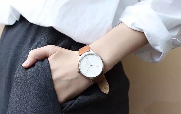 石英表跟机械表哪个故障率低,石英表和机械表哪个容易坏