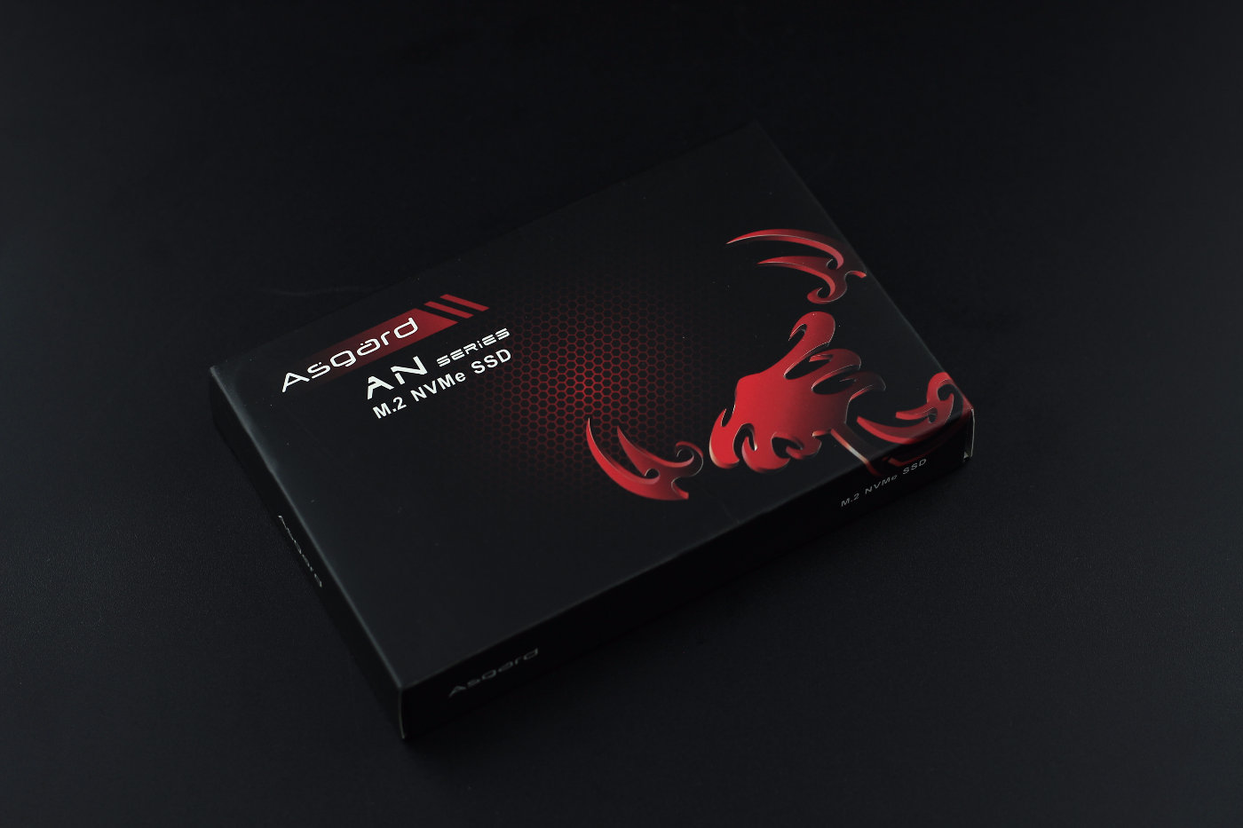 「單擺出品」生命不息，折腾不止！鑫谷+Jonsbo+索泰+Asgard