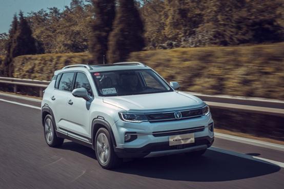 最值得购买的suv有几款二十几万,七万左右落地性价比高的suv车