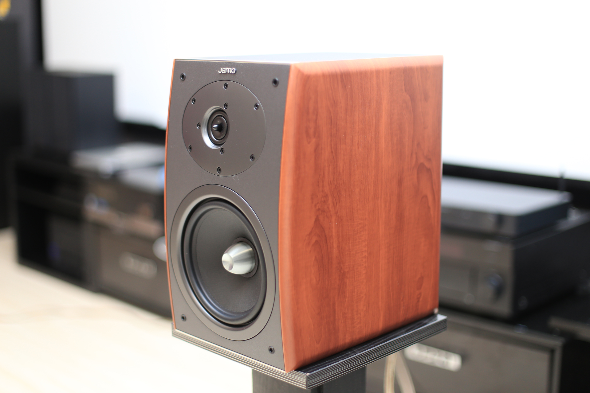 尊宝d430ii,尊宝d590功放介绍