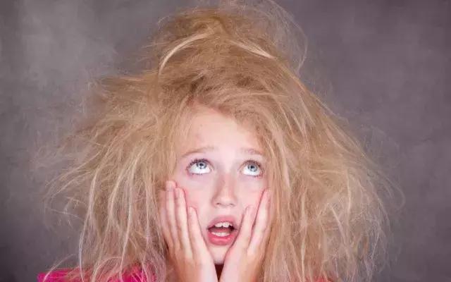 如何从根源上预防静电“啪啪啪”