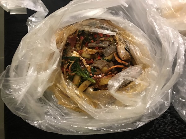 鑺掑競鍜岃吘鍐茬憺涓藉摢涓ソ,鑵惧啿鐟炰附鑺掑競瑗垮弻鐗堢撼