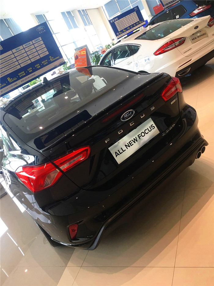 新款福克斯为什么销量不好,福克斯卖这么好有哪些原因呢