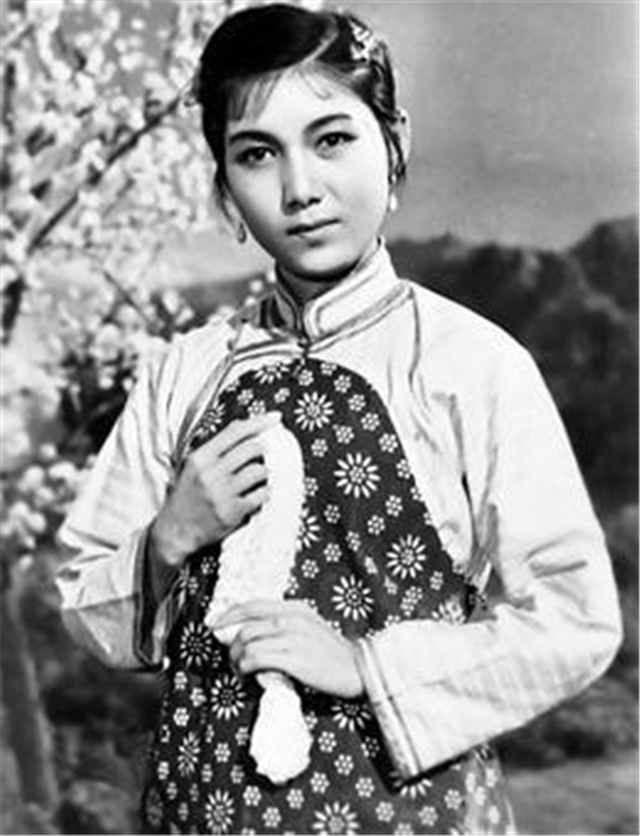 鑰佽垗鍚寸鍏夋柊鍑ら湠,鍚寸鍏夋柊鍑ら湠鐩告俊浠ユ搏