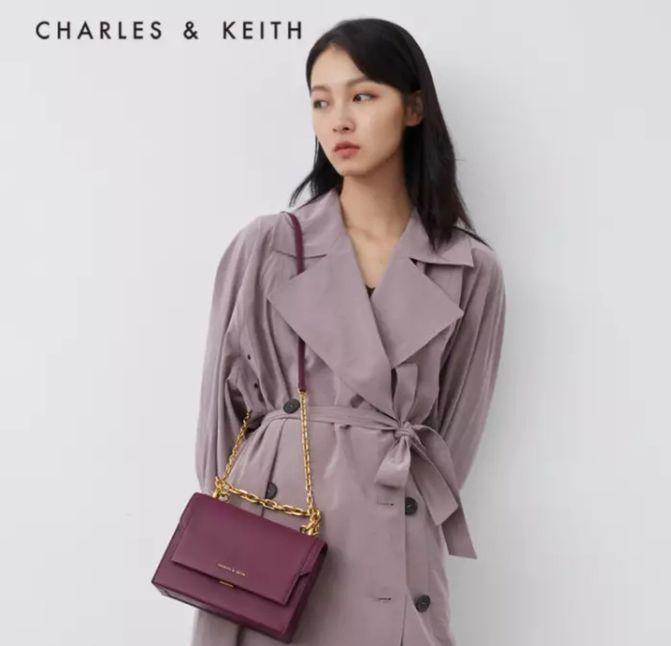 初春必买的几款包包简直美哭啦,初春最实用包包品牌