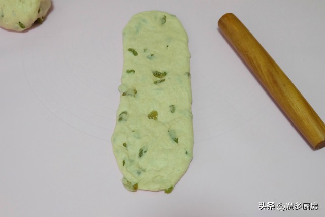 无糖无黄油面包怎么做才好吃,低糖低油面包做法