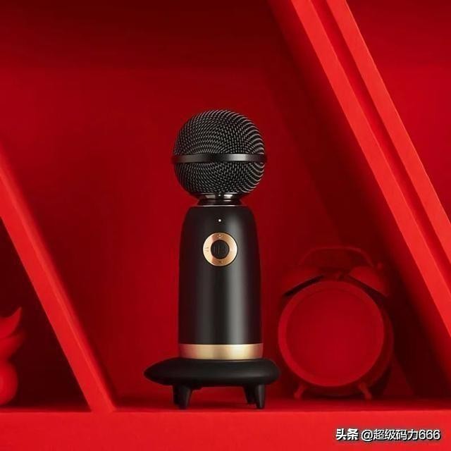 百万调音师黄磊李佳琦,李佳琦黄磊同台唱歌