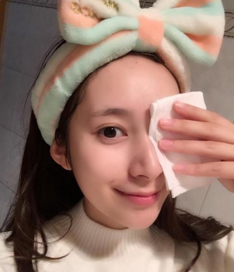 毛孔粗大原来不只是出油那么简单,男士毛孔粗大出油用什么护肤