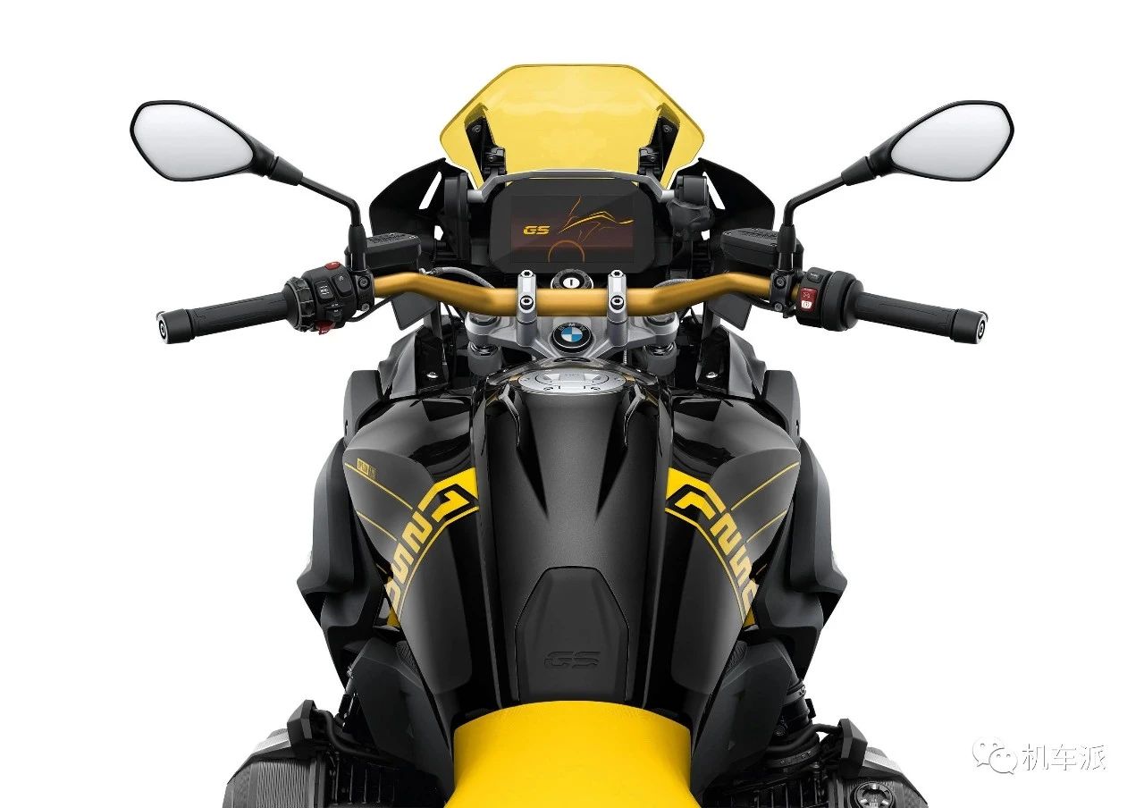 宝马2021款g310r舒适版,宝马g310gs漫画图
