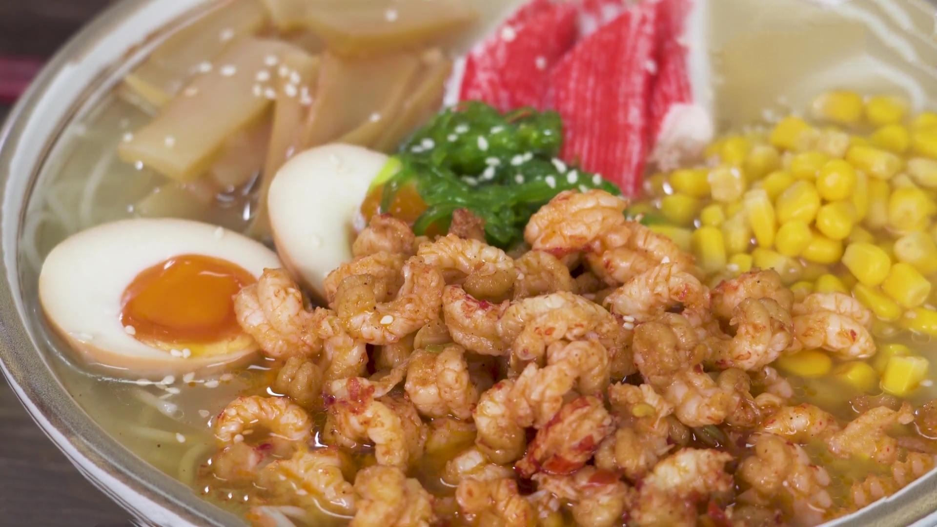 原来包装的拉面还能自己做,口感超赞,成品不比原装的差