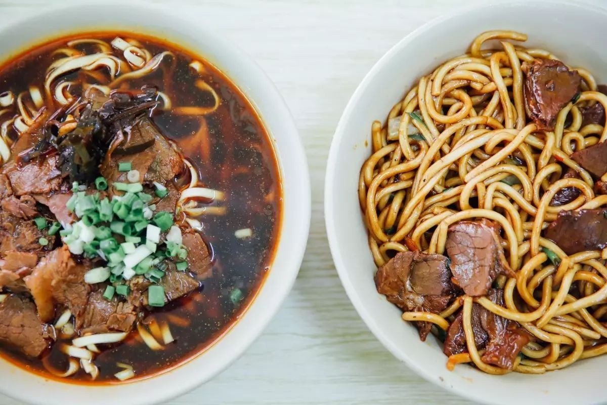 武汉美食必吃推荐牛肉面,武汉最好吃的牛肉面是哪一家