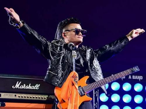 2003年非典成就了马云和阿里巴巴,马云在非典时期做什么生意