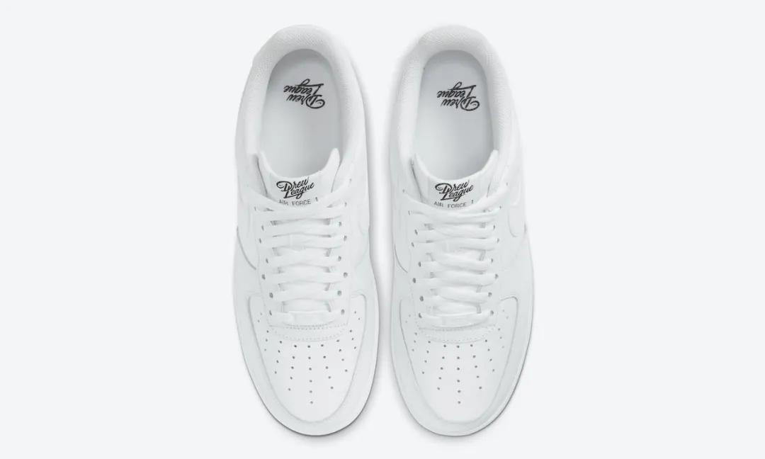 「每周联名X讯」众人骂丑,价格却直逼倒钩的鞋究竟长什么样?